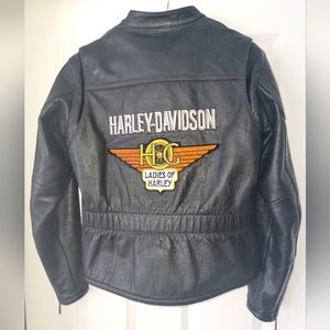 HARLEY " HOG LADIES OF HARLEY" LEATHER JACKET SIZE MEDIUM